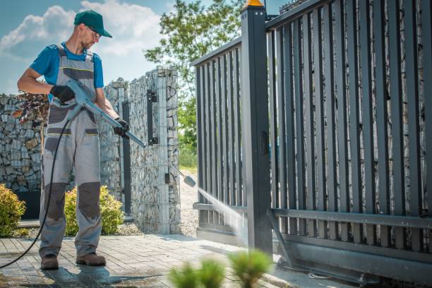 Best Playground Equipment Cleaning  in Newhall, IA